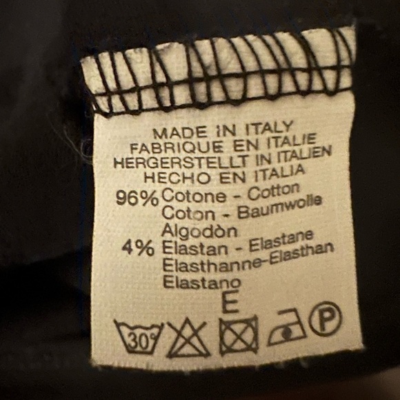 Brandy Melville Blythe Tank black small very good condition One shoulder stretch - Picture 12 of 12